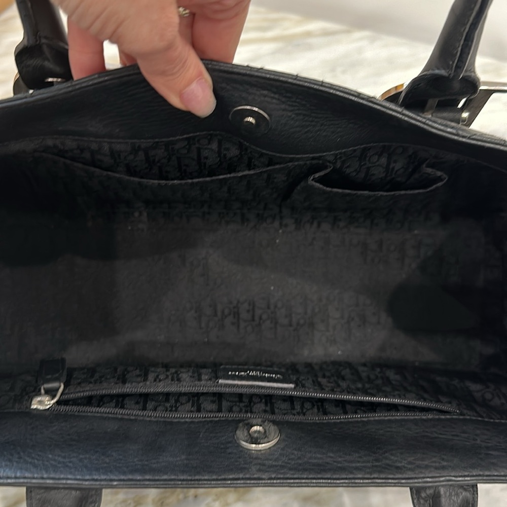CHRISTIAN DIOR HANDBAG BLACK *AUTHENTIC* - Picture 6 of 9